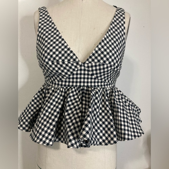 Cottage core gingham peplum milkmaid top - Picture 3 of 10